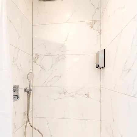 Le Medicis アパート ルーアン